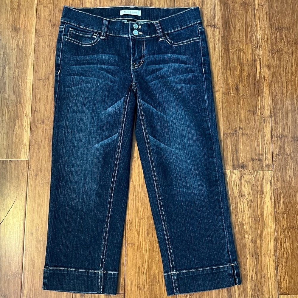 WHBM NOIR Cropped Denim Jeans, Sz 2, 99% cotton 1% Spandex, Distressed Marks